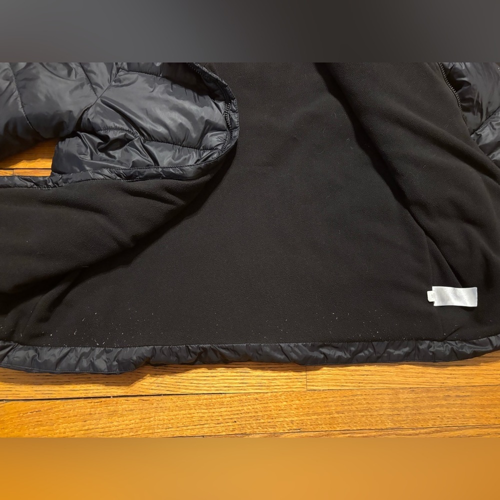 Old Navy Black Quilted Puffer Jacket - Picture 8 of 12